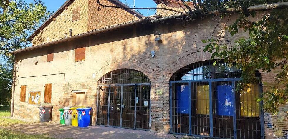 Modena. Al Villaggio Giardino l’ultimo simbolo di storia «Casa del cane, aiutateci a ristrutturarla» 