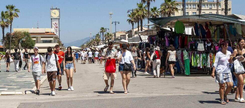 Turismo Ferragosto con il pienone: «Ma è presto per fare bilanci» 