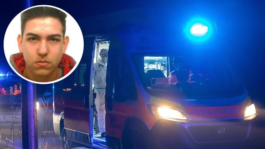 Carrara, schianto nella notte: muore un 19enne