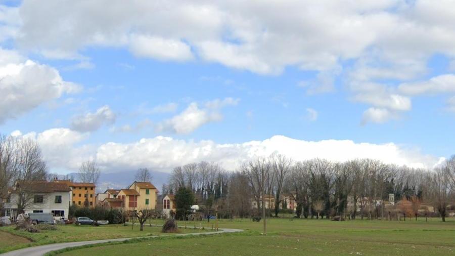 Paura a Lucca: «Due spari vicino alle case tra Sant’Anna e Nave»