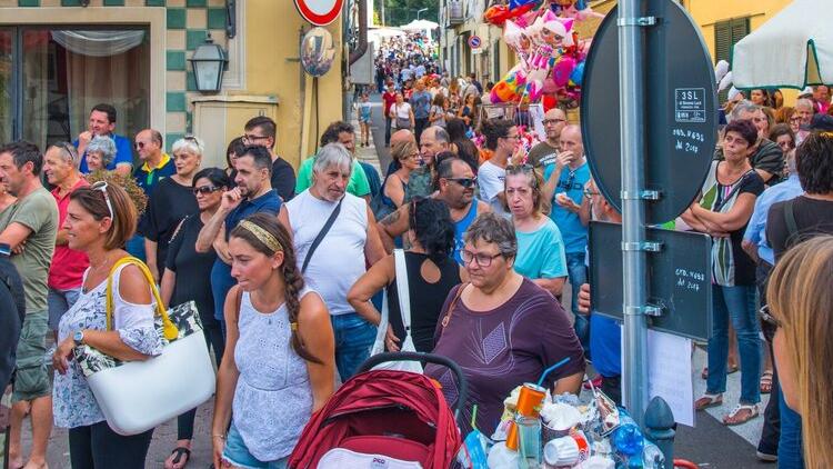 La Fiera degli uccelli torna dopo due anni nel centro di Capannoli