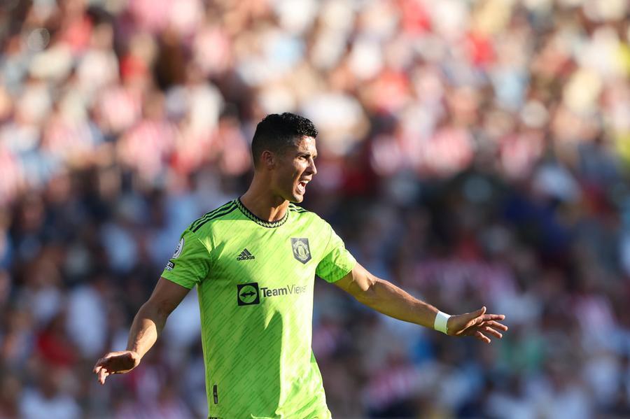 Cristiano Ronaldo in rotta con Ten Hag, lo sfogo sul mercato: "Quante bugie su di me"