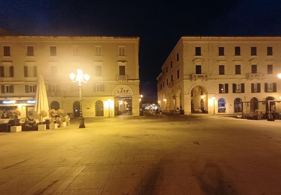 Turisti in mezzo al nulla nel Ferragosto sassarese