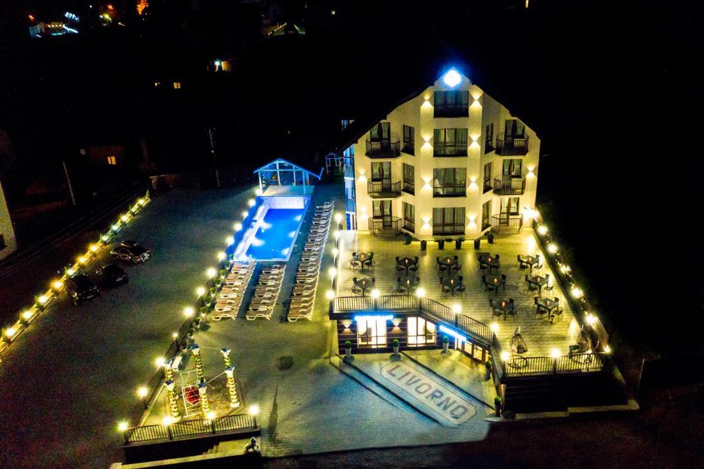 L’Hotel Livorno a Bukovel, in Ucraina