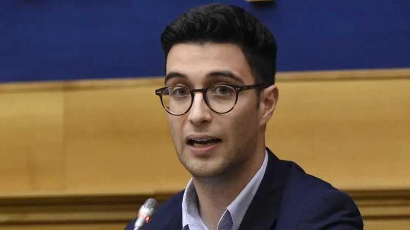 Matteo Brizzi (classe 1996), consigliere comunale di Italia Viva a Massa e Cozzile e tra poco consigliere politico al Parlamento Europeo di Bruxelles
