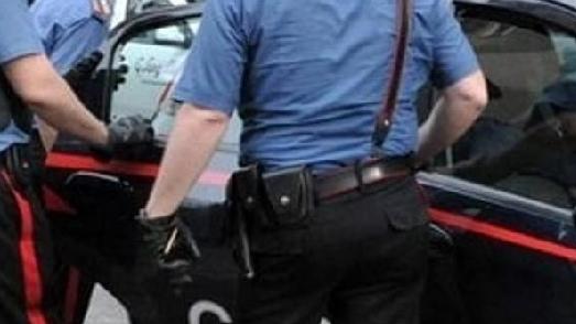 I carabinieri hanno arrestato anche un uomo per furto di bibite all’Esselunga