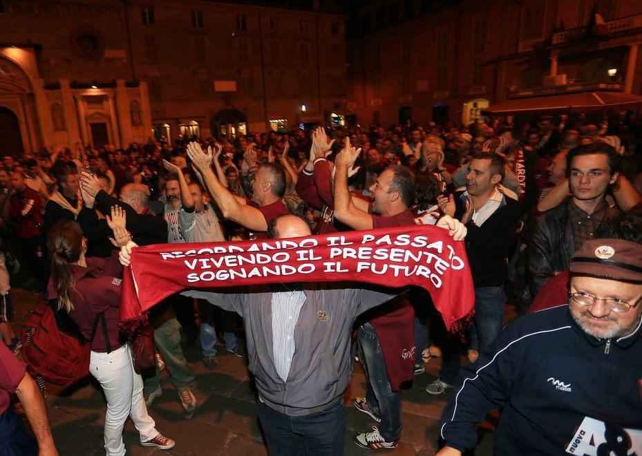 «La Reggiana siamo noi» è il canto ultrà 