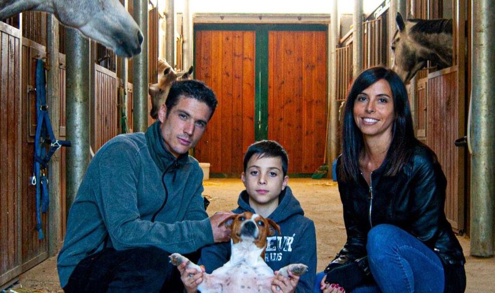 «Tittia primo? Me lo sentivo. Gli ho insegnato a cavalcare a 5 anni»: parla il padre del fantino sardo trionfatore del Palio