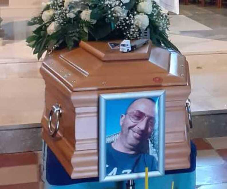 Il camionista che veniva dal sud: «Ha fatto tanti sacrifici nella vita»