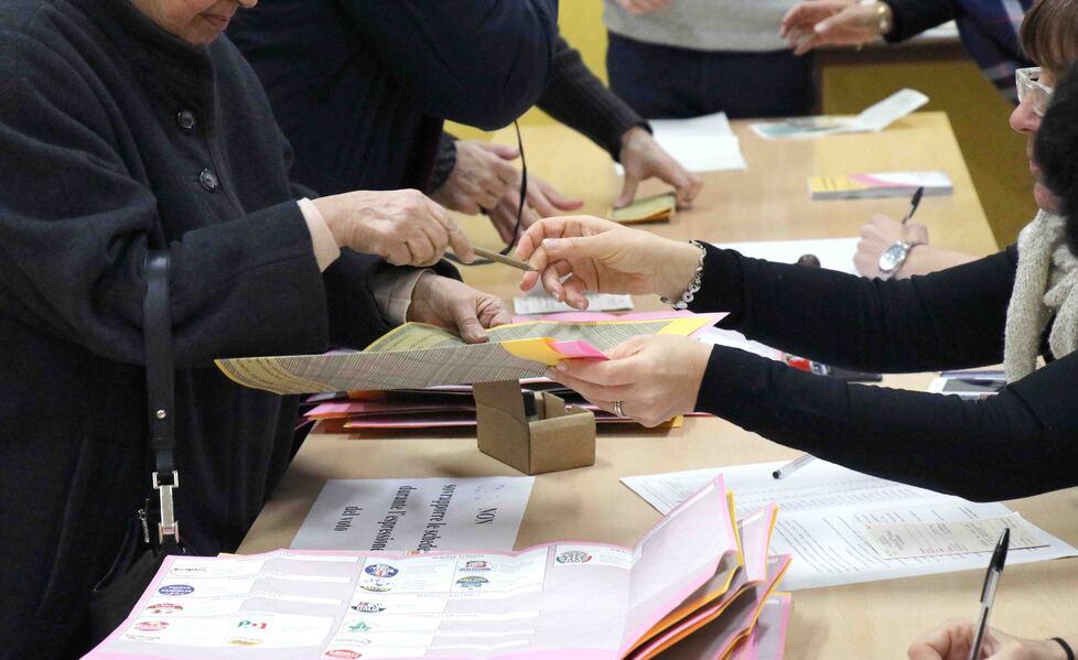 Lucca, il Pd ha scelto Mammini: se la vedrà con Zucconi