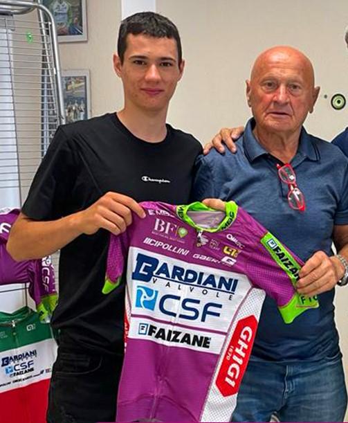 
	Il 18enne Luca Paletti assieme al team manager della Bardiani Bruno Reverberi

