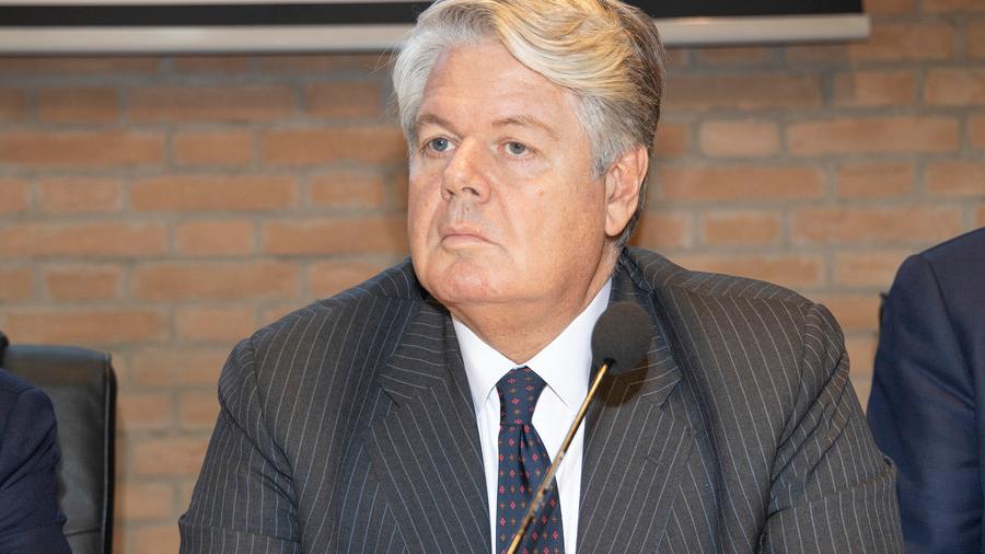 Forza Italia Modena, Enrico Aimi in corsa per il Senato Ma nei giorni decisivi c’è l’incubo paracadutati