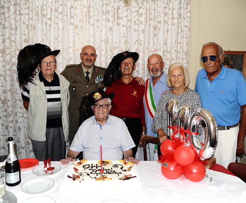 Tripolino dei record: 110 anni è il nonno più vecchio d’Italia
