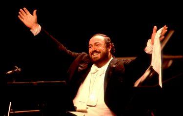 Pavarotti nella walk of fame di Hollywood: «Luciano era un grande artista non una star della musica pop»