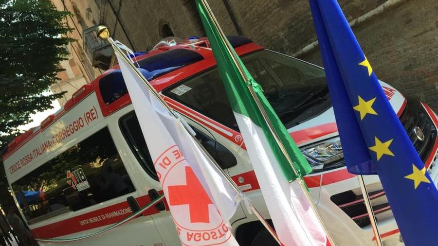 La Croce Rossa compie 60 anni e inaugura due nuovi mezzi
