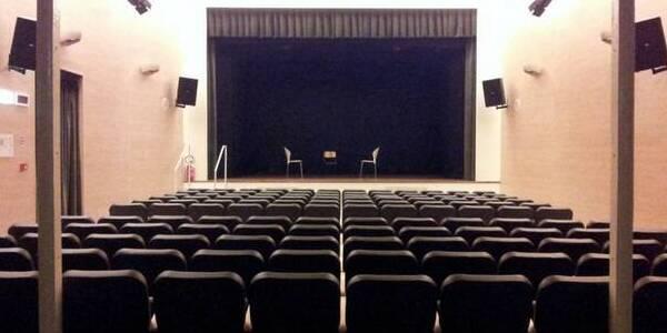 Presi altri quattro baby vandali delle svastiche alla scuola media di Porcari