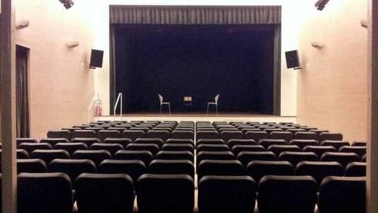 Presi altri quattro baby vandali delle svastiche alla scuola media di Porcari