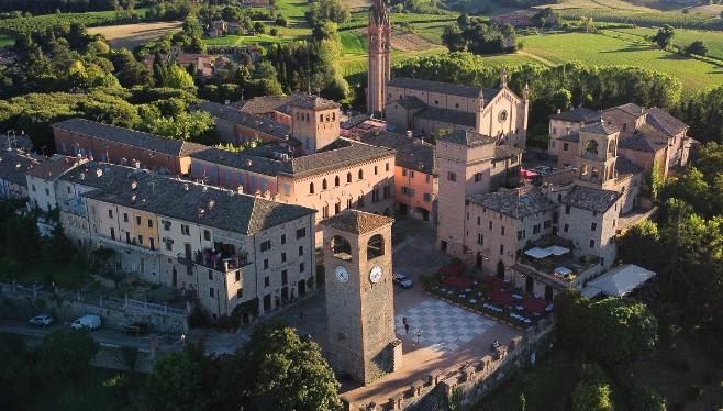 Castelvetro. Muore e resta senza funerale Dal municipio trovano il figlio