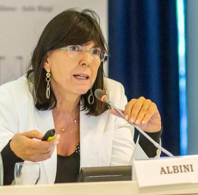 Dal microscopio alla macro politica. La ricercatrice Albini corre per il Pd