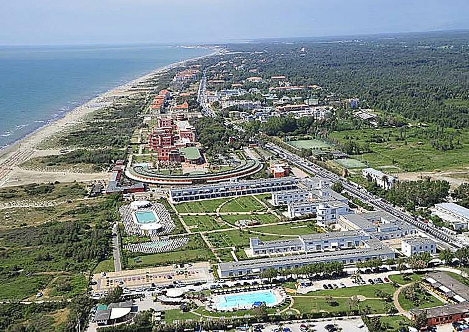 Una veduta aerea di Calambrone