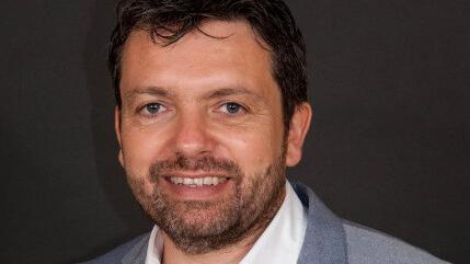 Cordoglio per il 49enne Paolo Poletti ucciso da un malore mentre passeggia