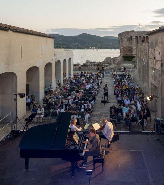Il concerto di una passata edizione del festival musicale elbano