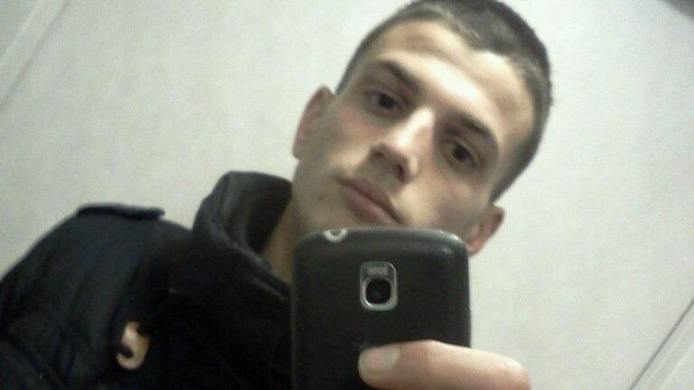 Morte di Denny, i carabinieri: “Non si indaga per omicidio”. Le ipotesi che restano in piedi