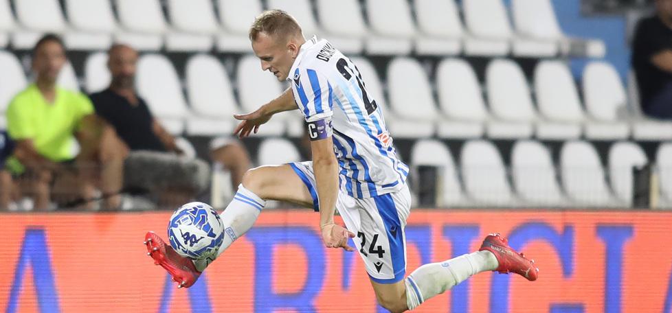 L'esterno destro Lorenzo Dickmann dovrebbe restare alla Spal