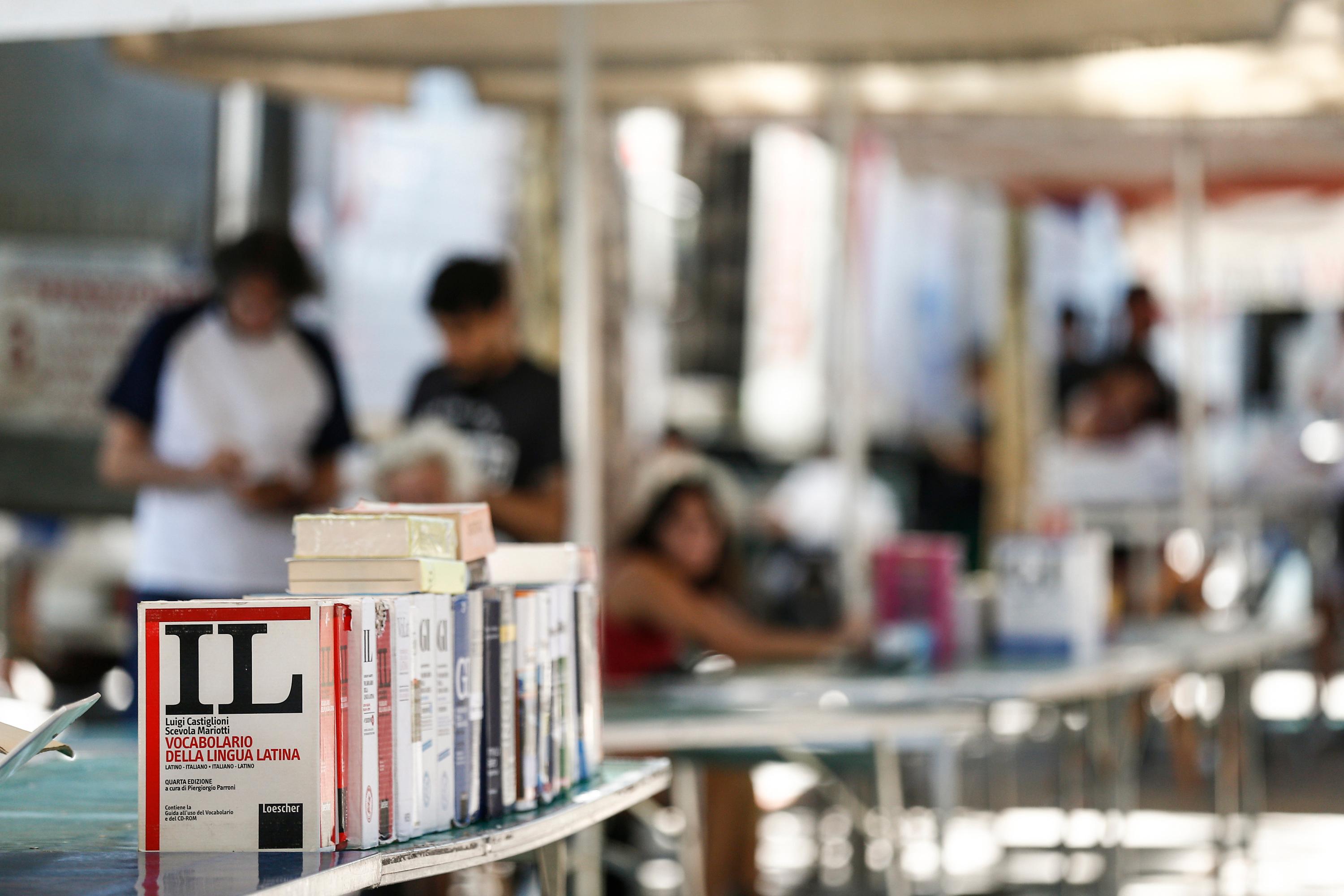 Il salasso dei libri di testo: ecco come si può risparmiare
