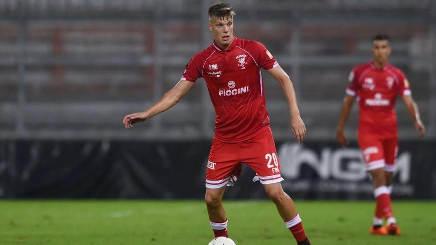 Bianchimano in campo con la maglia del Perugia