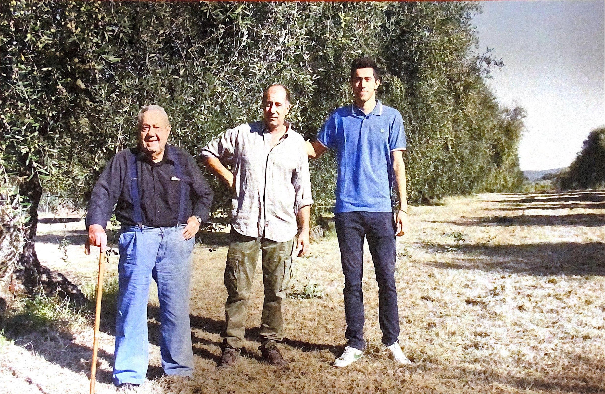 I Serni da tre generazioni gestiscono l’azienda di famiglia. Da sinistra Attilio,Fabrizio e il figlio