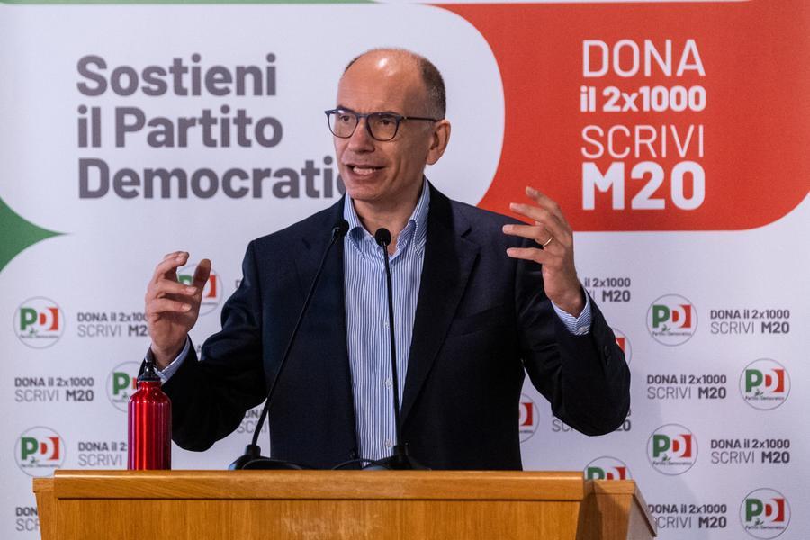 La sfida di Letta parte da Modena: «Vogliamo vincere Bassa e montagna, tornerà la fiducia»