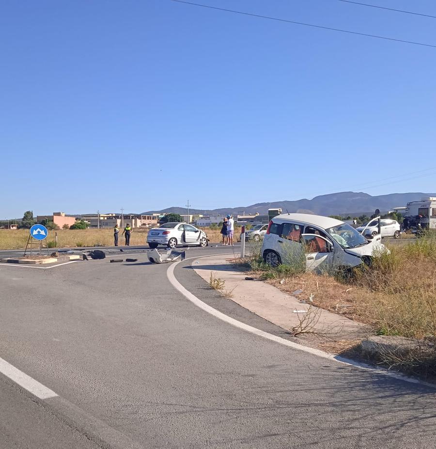 Scontro fra due auto a Settimo San Pietro: grave uno dei conducenti
