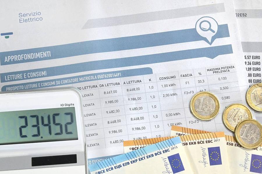 Caro energia è allarme degli imprenditori: «Così ci faranno chiudere»