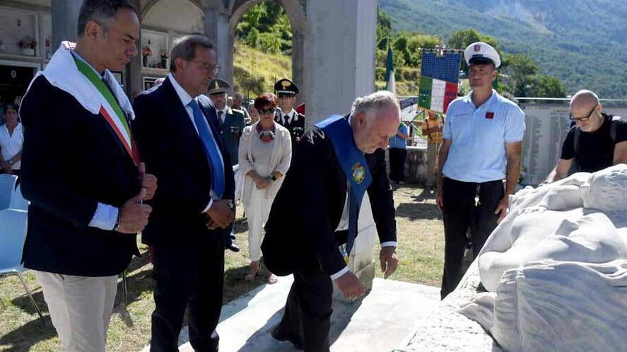 Le istituzioni: «Vinca, la memoria delle atrocità monito per le nuove generazioni»