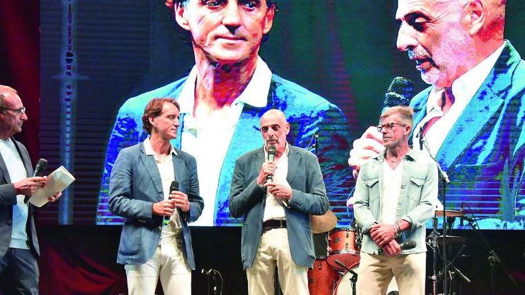 Il Concerto del Cuore conquista Villa Bertelli – Le foto della serata