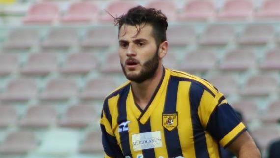 Francesco Nicastro è un giocatore del Pontedera