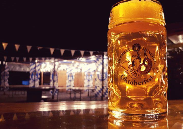 Birre, sapori teutonici e tanta “baracca”