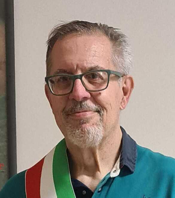 Muore tre mesi dopo la pensione, Comune in lutto per Malvaldi colonna dell’ufficio matrimoni