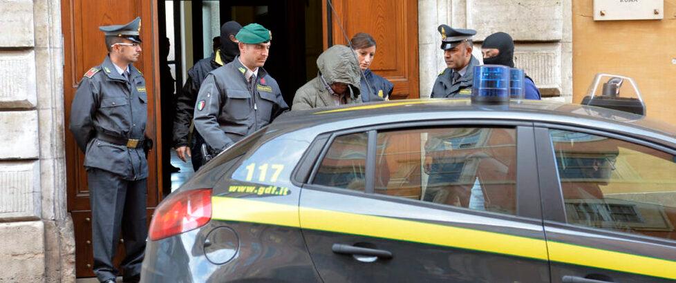 Mirandola, la Cgil e il caso Sciava «Rappresenta l’italiano faccendiere» 