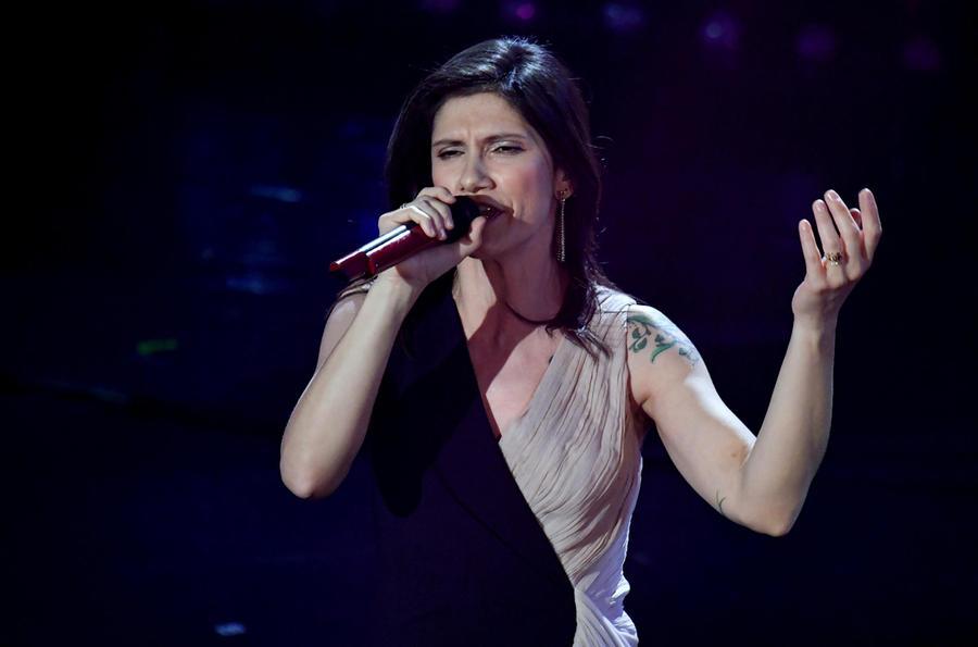 Italian singer Elisa performs on stage at the Ariston theatre during the 69th Sanremo Italian Song Festival, Sanremo, Italy, 09 February 2019. The Festival runs from 05 to 09 February. ANSA/ETTORE FERRARI