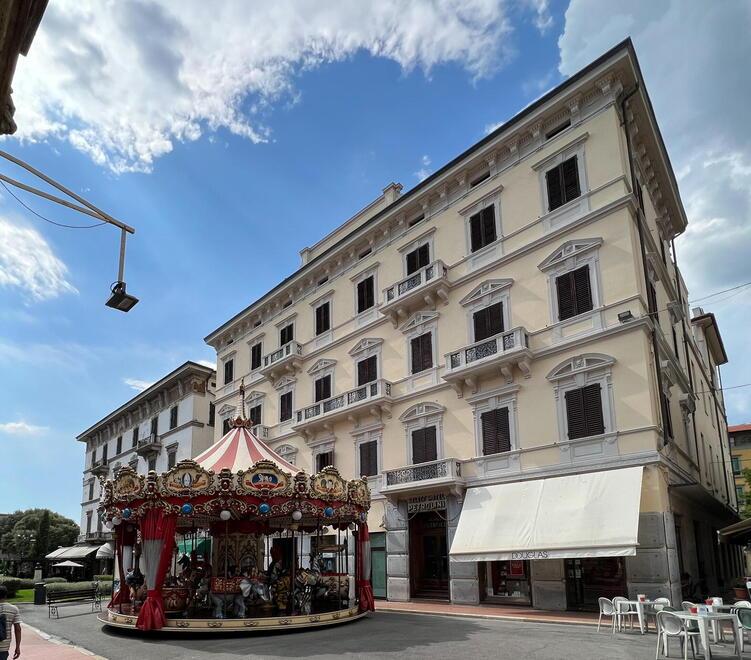 Ex Hotel Petrolini, Carrara: «Cerchiamo un costruttore serio»