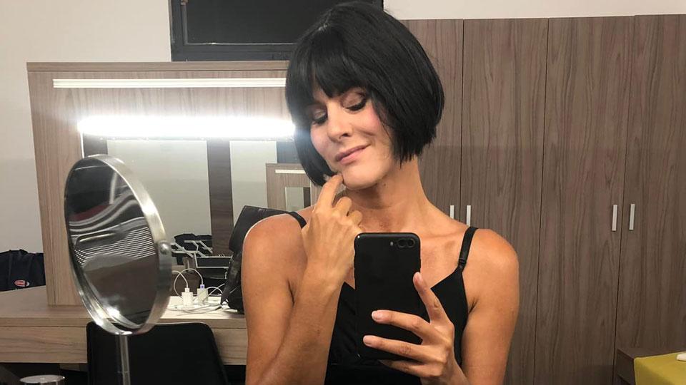 Marianella Bargilli L’attrice cecinese è un volto noto del teatro italiano Nella foto ritratta in camerino prima di uno spettacolo