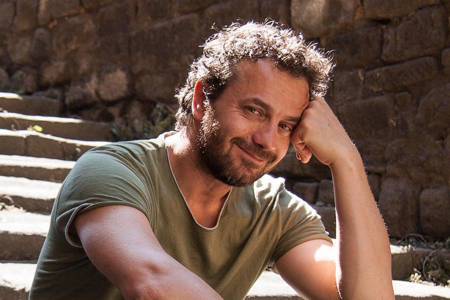 Emilio Casalini al Ceroli presenta “Rifondata sulla bellezza”