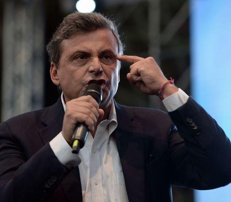 Lo scontro politico Made in Vignola Matteo e il meme che piace a Letta