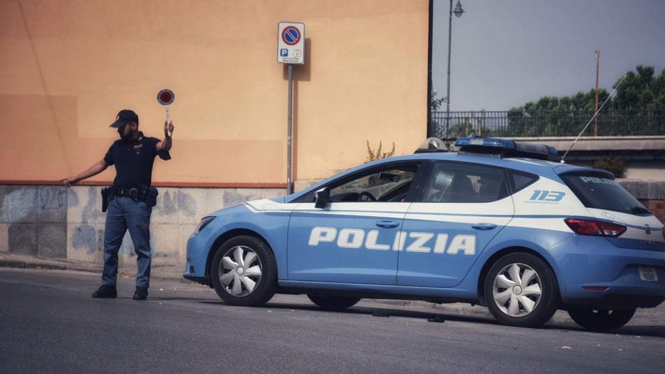 Pisa, cinque espulsi in un giorno e più controlli