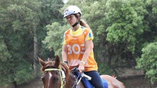 La giovanissima Martina Berluti nell foto di Sportendurance sul sito Fise