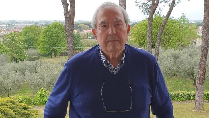 Una foto recente di Eugenio Nannini 87 anni scattata nella sua Porcari