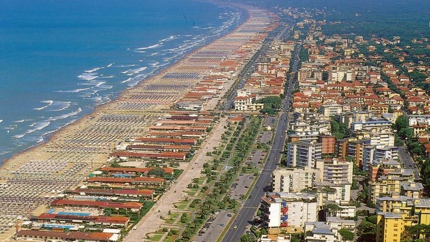Una veduta dall'alto di Viareggio