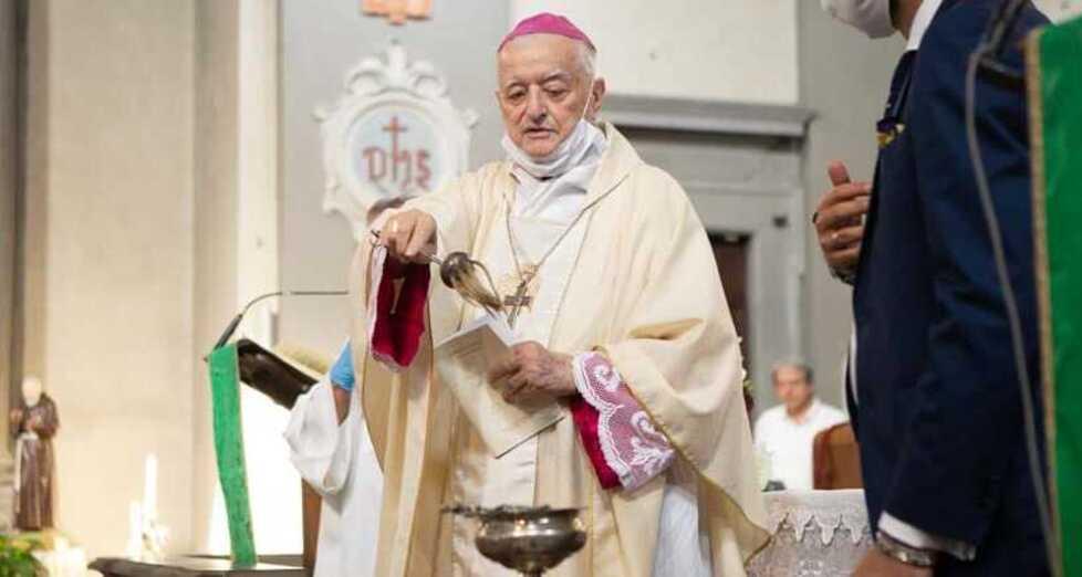 Monsignor Gastone Simoni